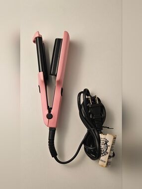 Plugged In Pink Hair Waver Crimper Curling Iron Triple Barrel Styler